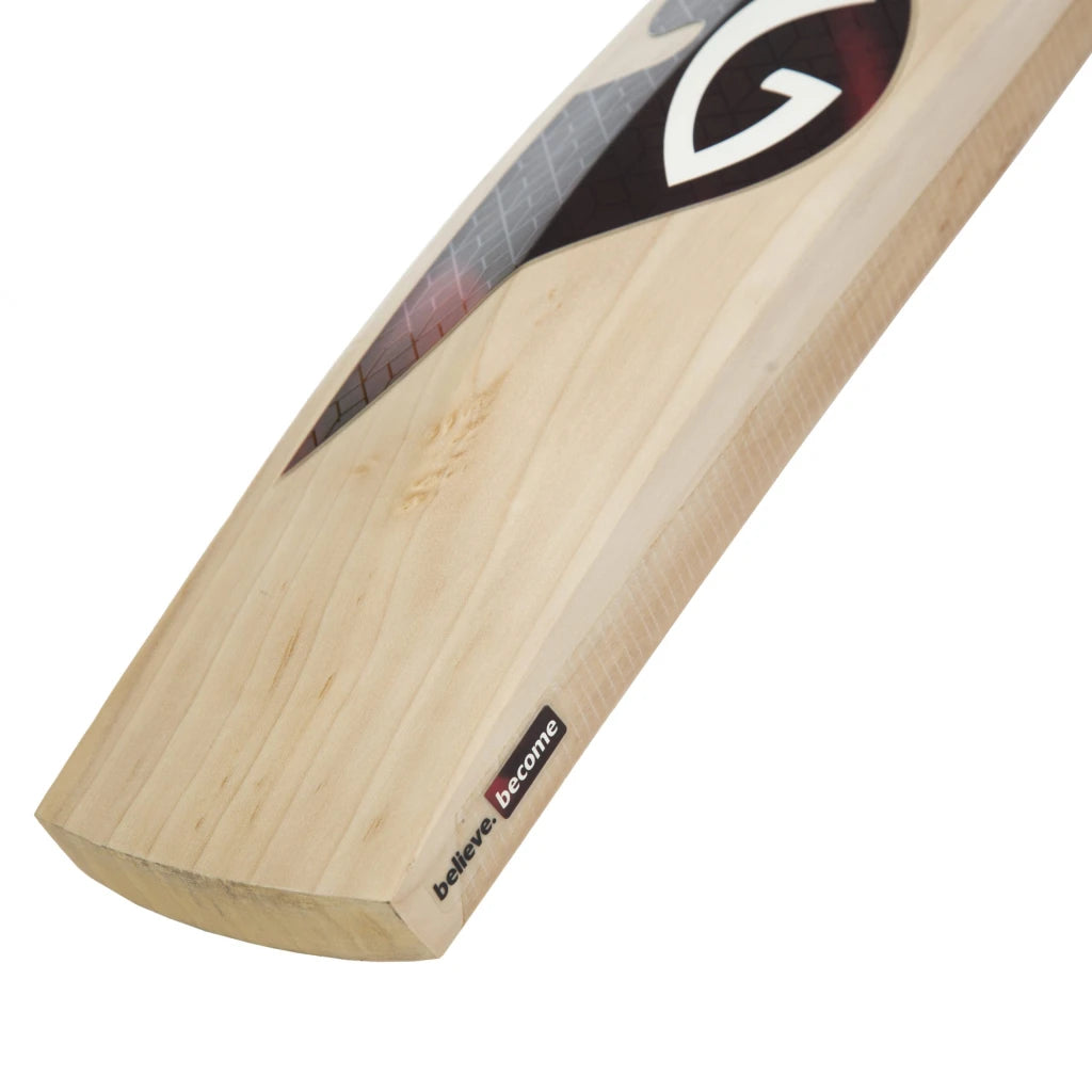 SG Maxstar Classic Traditionally Shaped English Willow grade 6 Cricket Bat (Leather Ball)