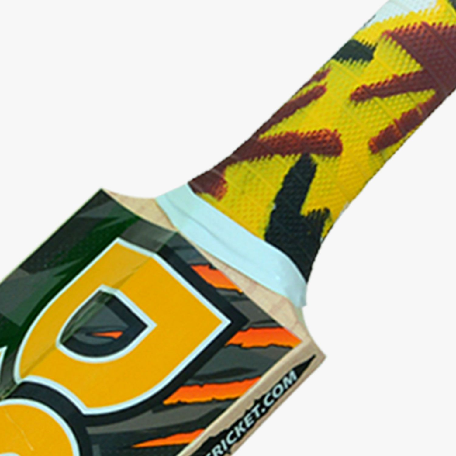 DSC Cricket Roar Claw Kashmir Willow Bat