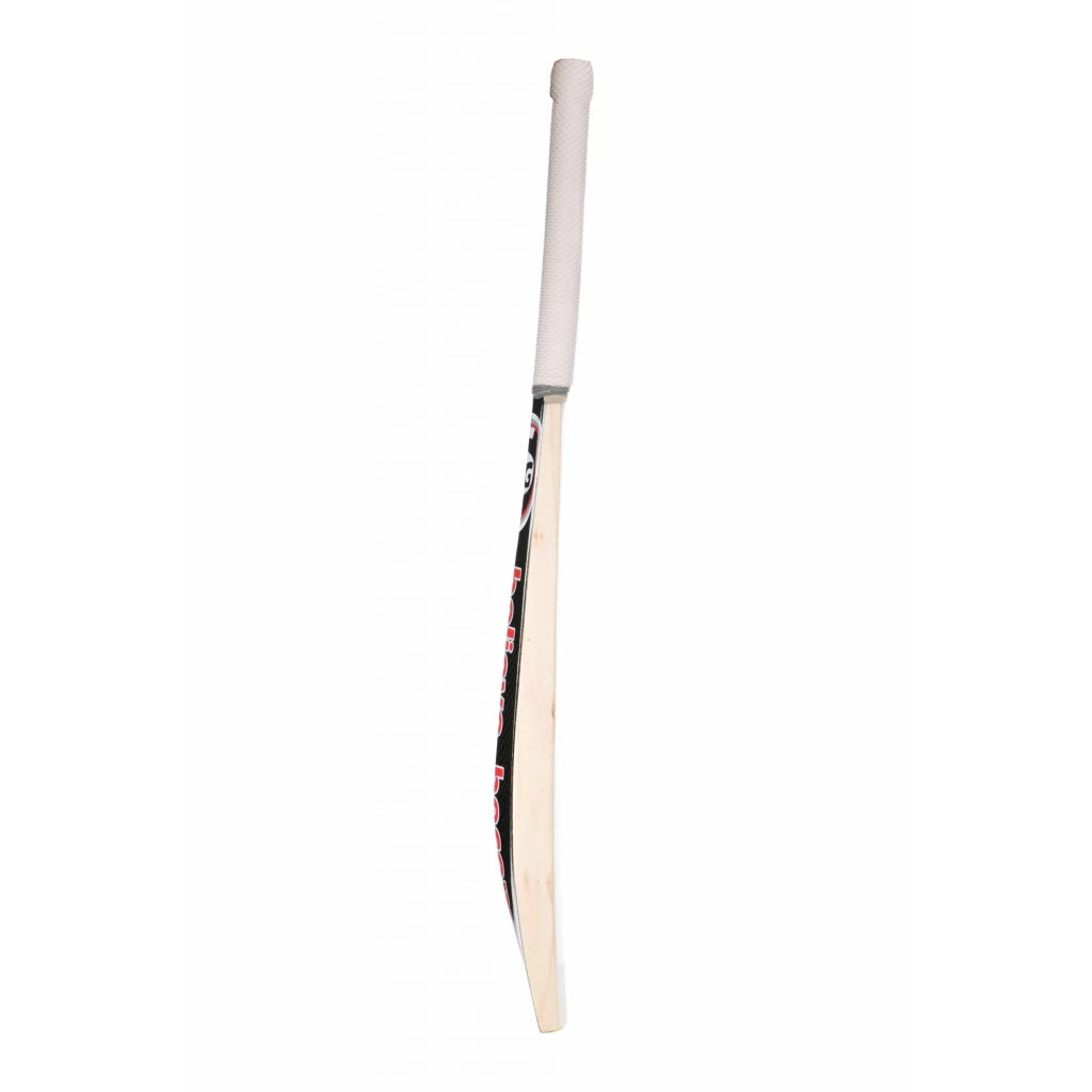 SG Thunder Striker Traditionally Shaped English grade 6 Willow Cricket Bat (Leather Ball)